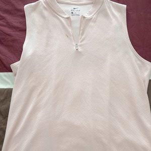 Sleeveless golf shirt - womens